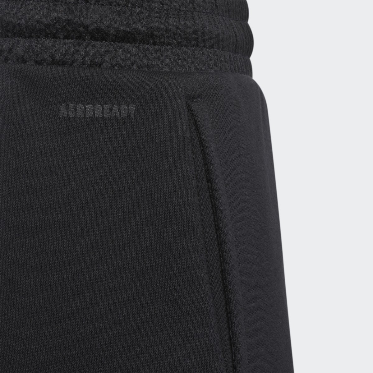 Adidas Avatar Shorts. 5