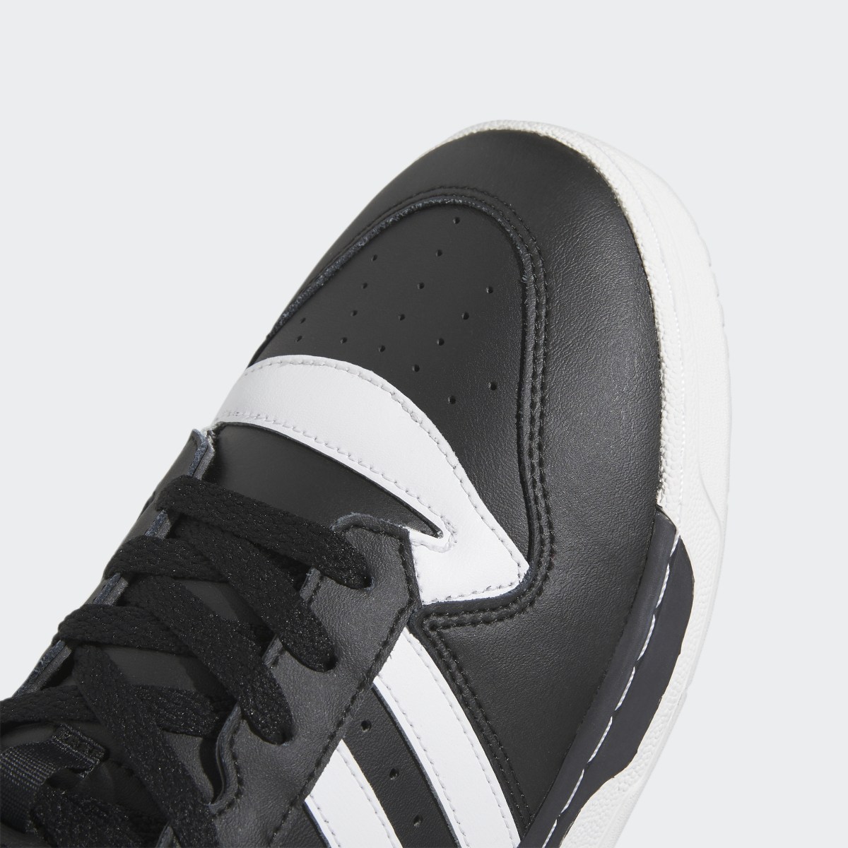 Adidas Rivalry Mid Schuh. 9