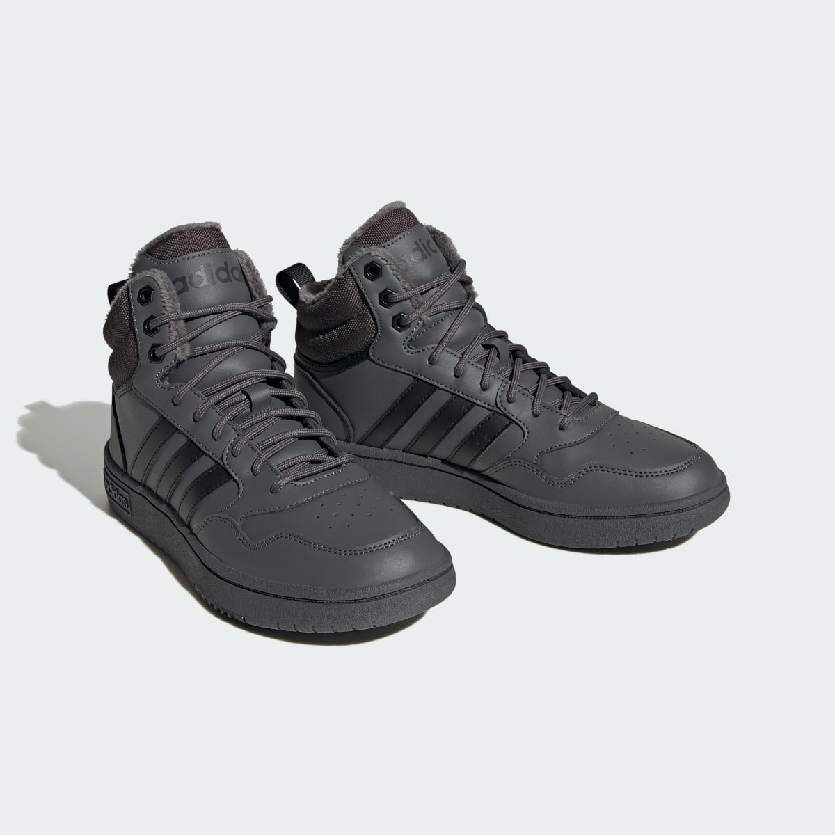 Adidas Chaussure Hoops 3.0 Mid Lifestyle Basketball Classic Fur Lining Winterized. 5
