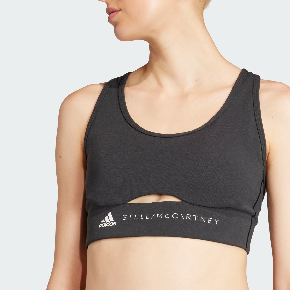 Adidas Brassière adidas by Stella McCartney TrueStrength Maintien moyen. 10