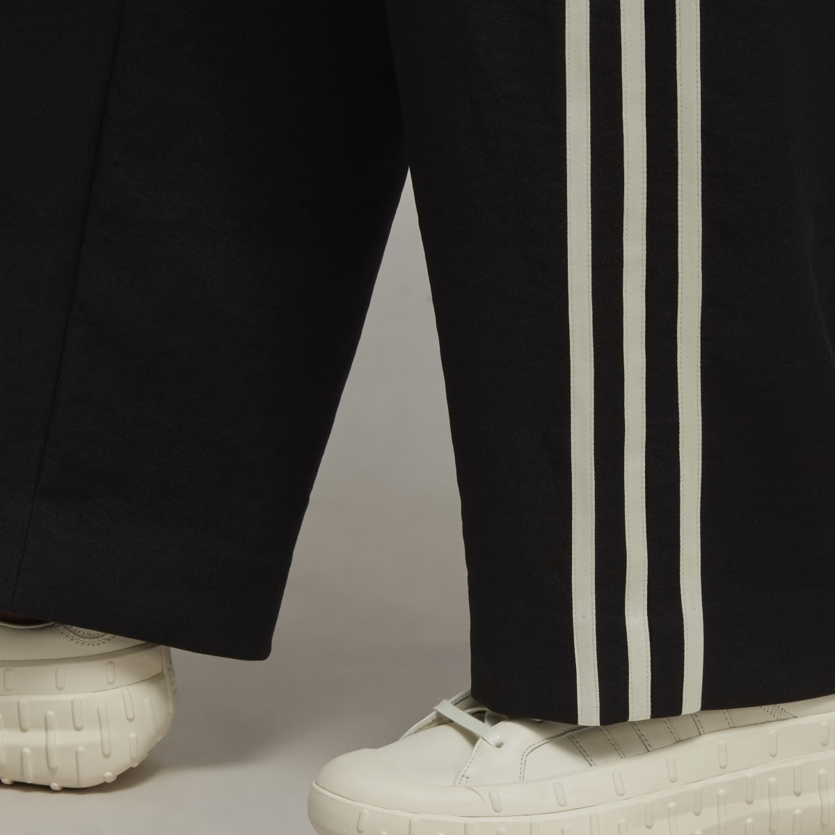 Adidas Y-3 Sport Uniform Straight-Leg 3-Stripes Pants. 7