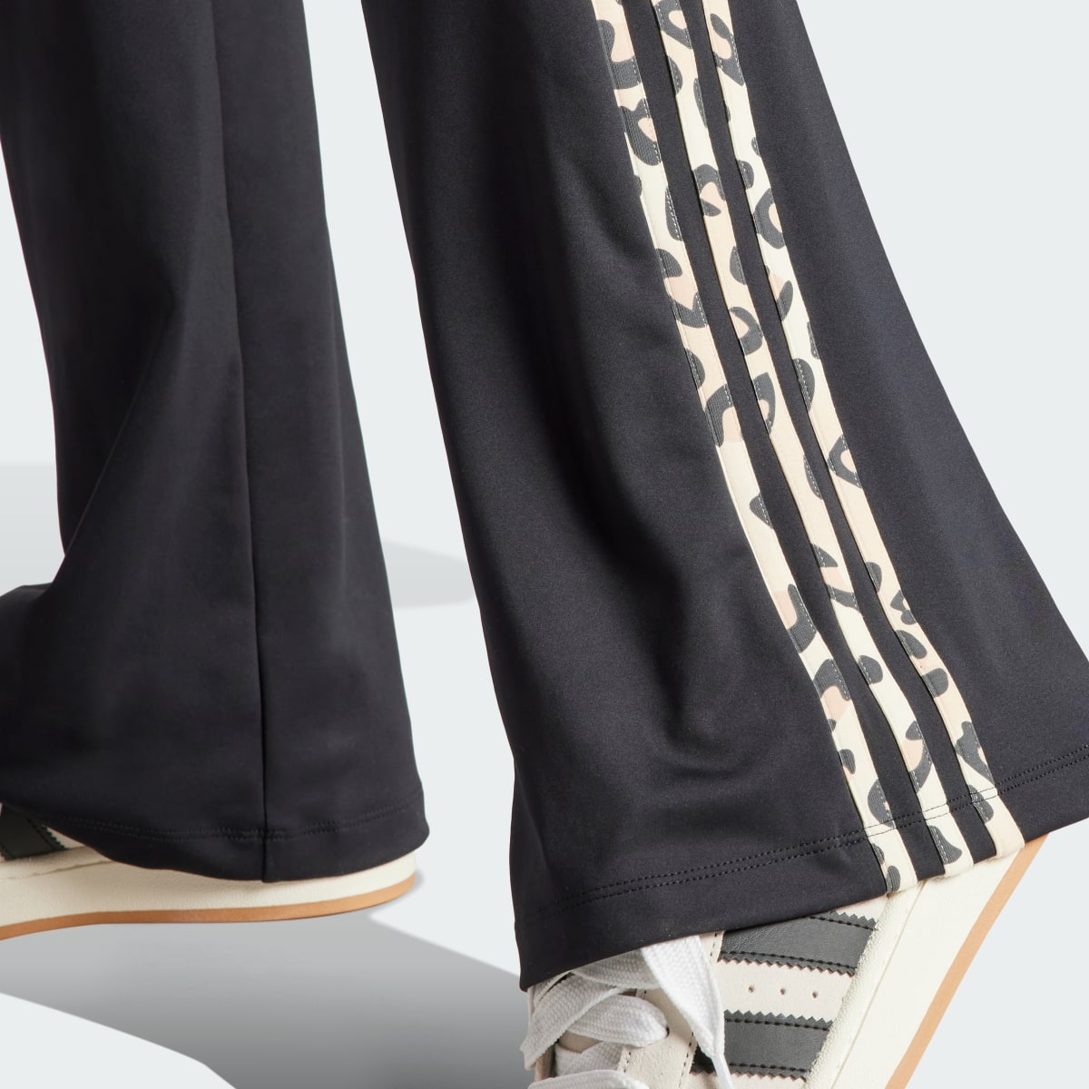 Adidas Originals Leopard Luxe 3-Stripes Infill Flared Leggings. 5