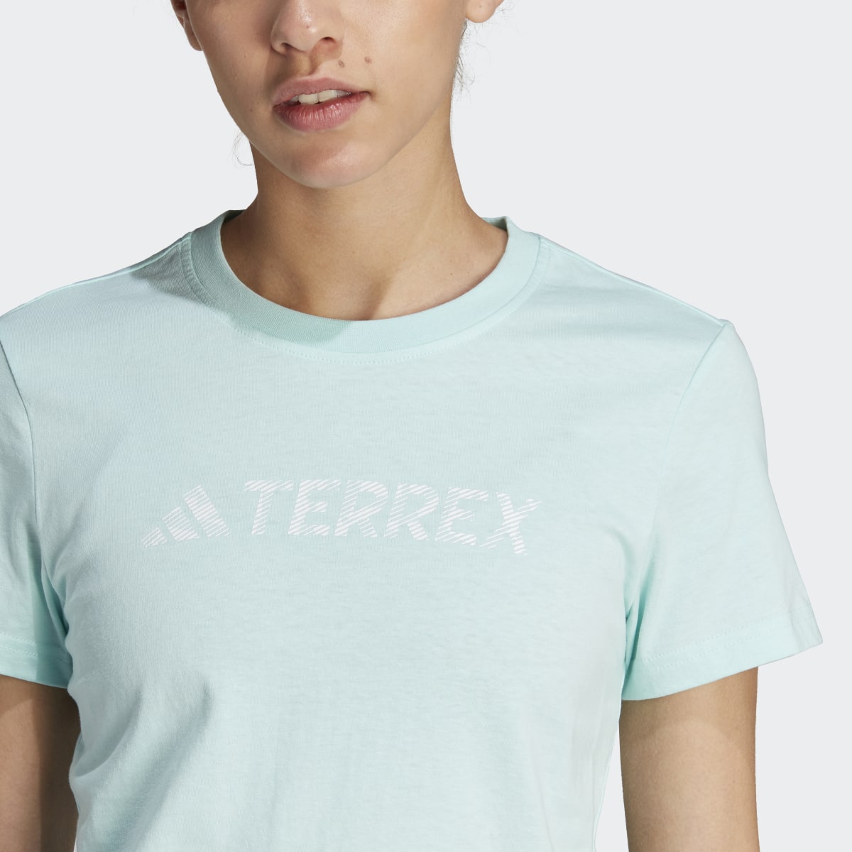 Adidas Playera Terrex Classic Logo. 6