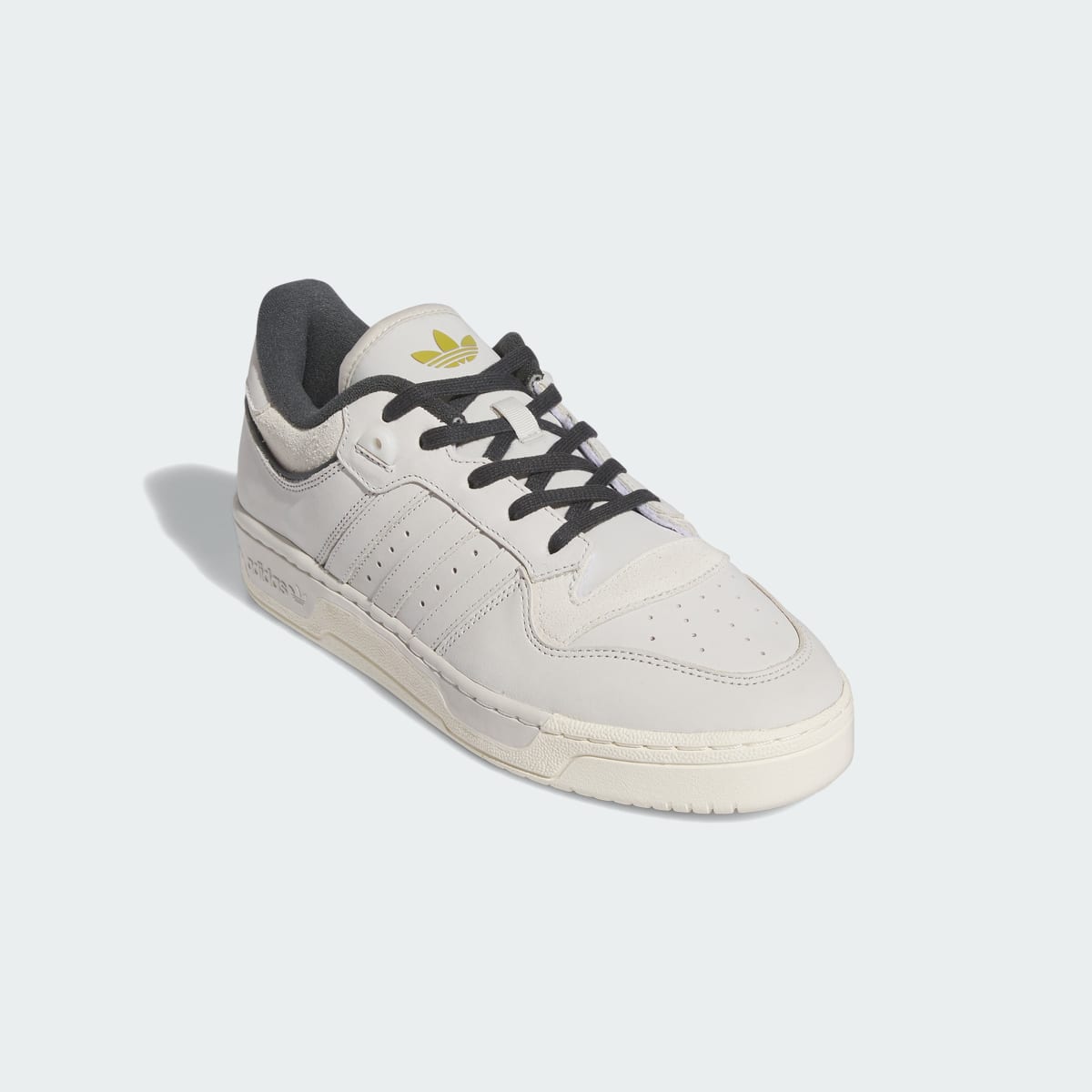 Adidas Chaussure Rivalry 86 Low 2.5. 6