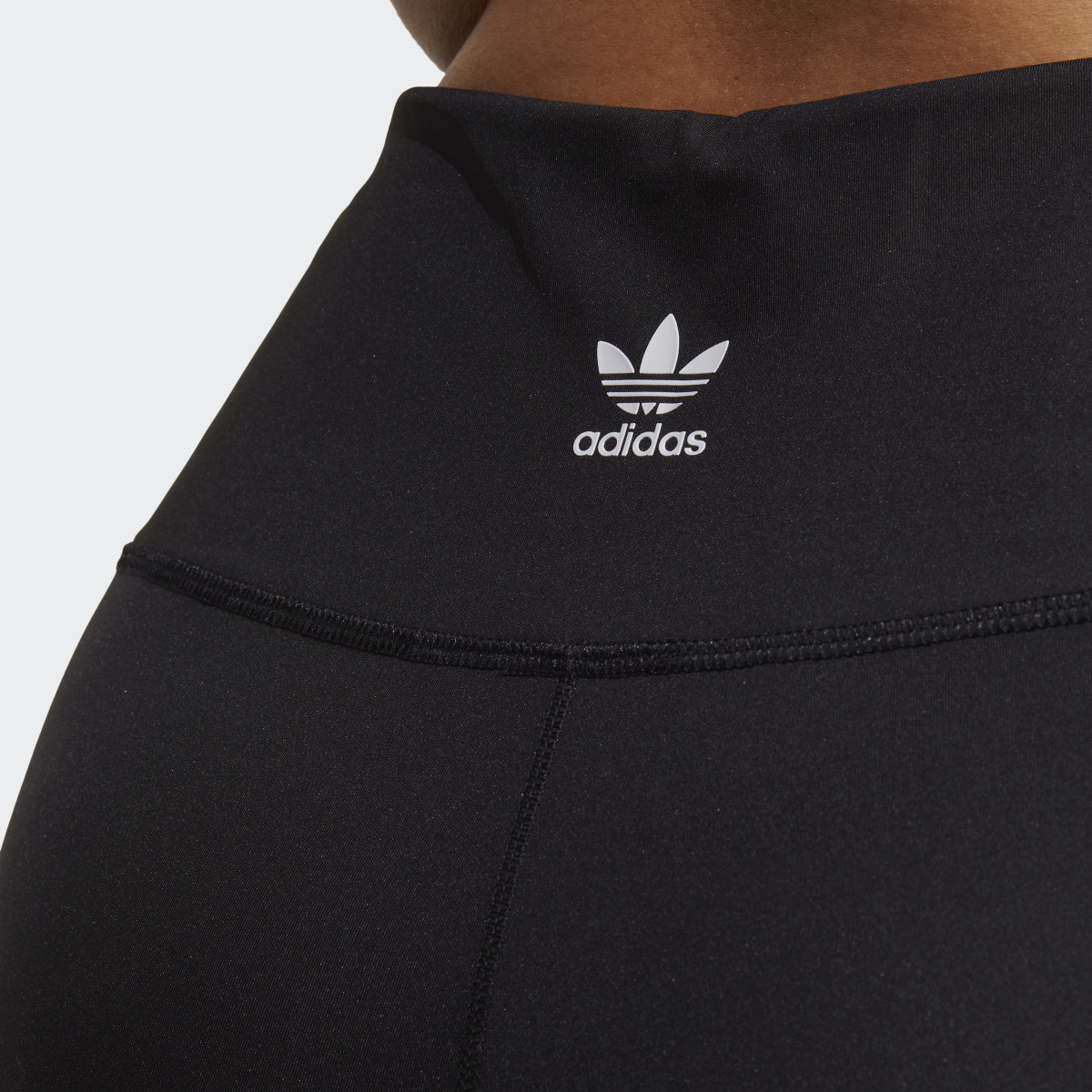 Adidas Adicolor Classics High-Waisted Short Tights (Plus Size). 5 Adidas Adicolor Classics High-Waisted Short Tights (Plus Size). 5
