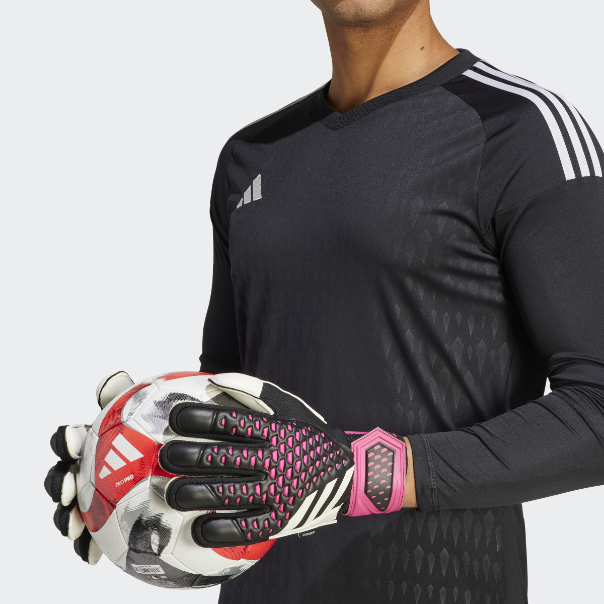 Adidas Predator Match Fingersave Gloves. 6