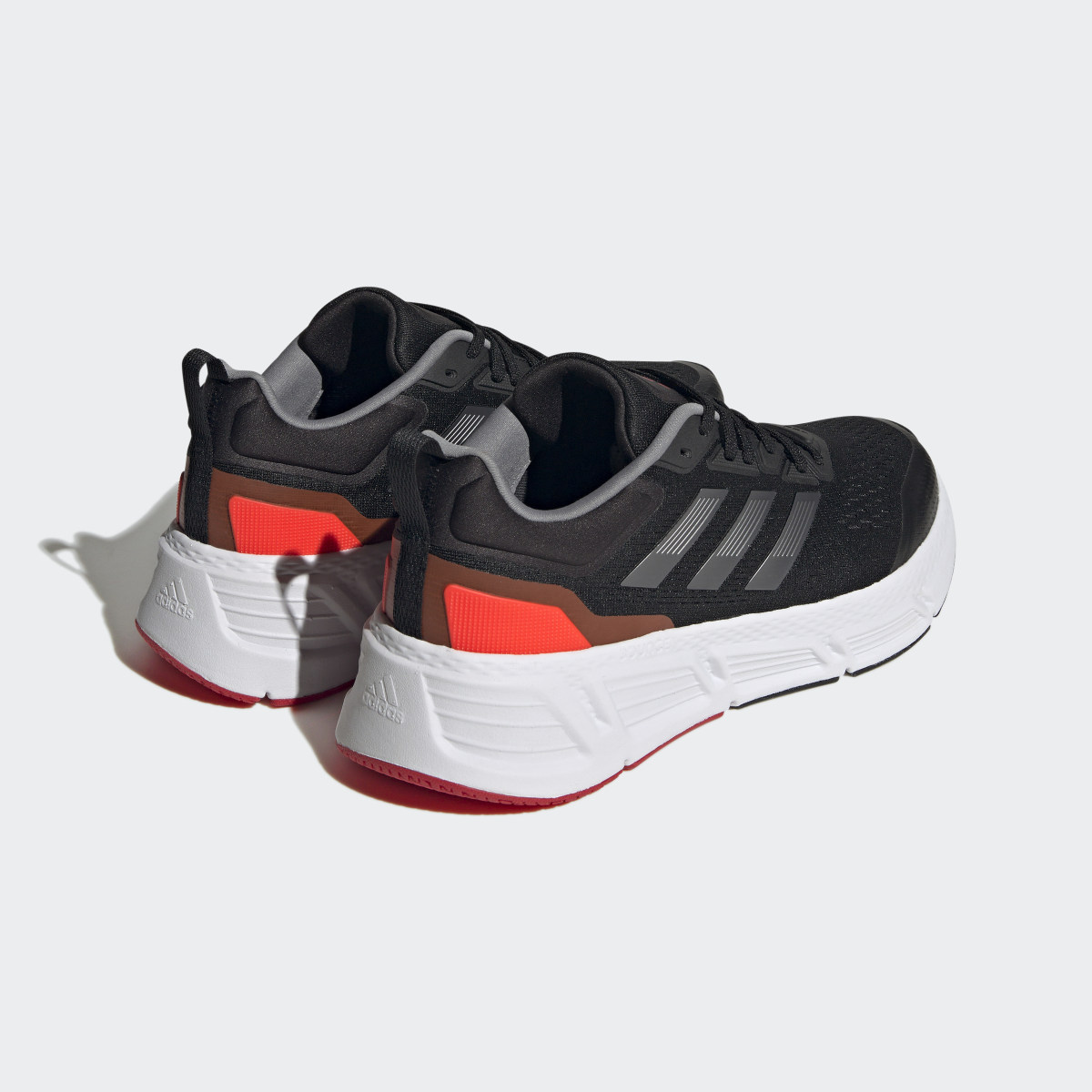 Adidas Tenis Questar. 6