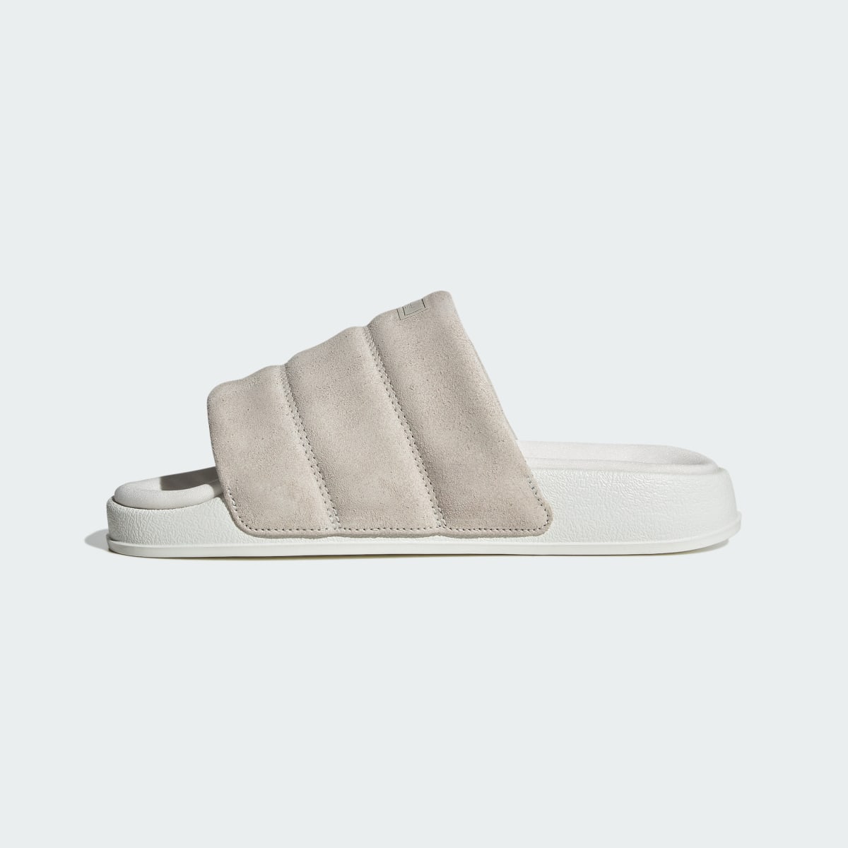 Adidas Adilette Essential Slides. 7