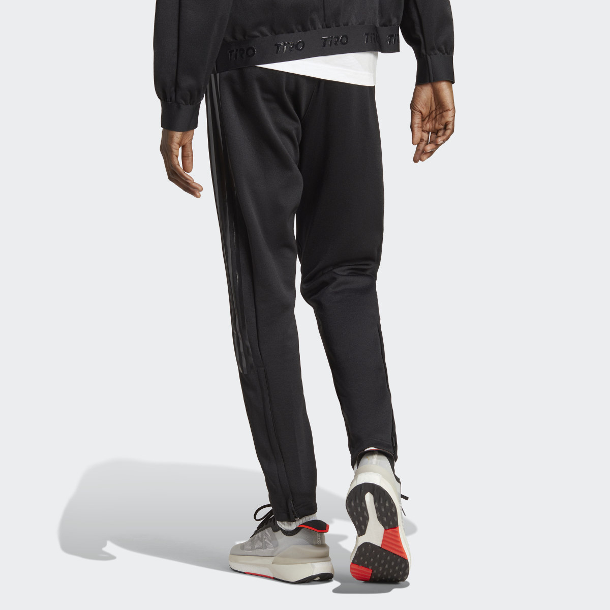 Adidas Pantalón Tiro Suit-Up Advanced. 7