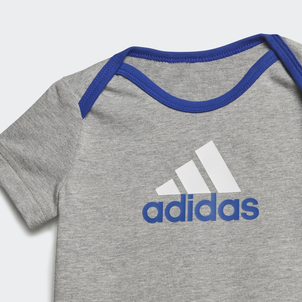 Adidas Essentials Big Logo Bodysuit and Beanie Gift Set Kids. 6