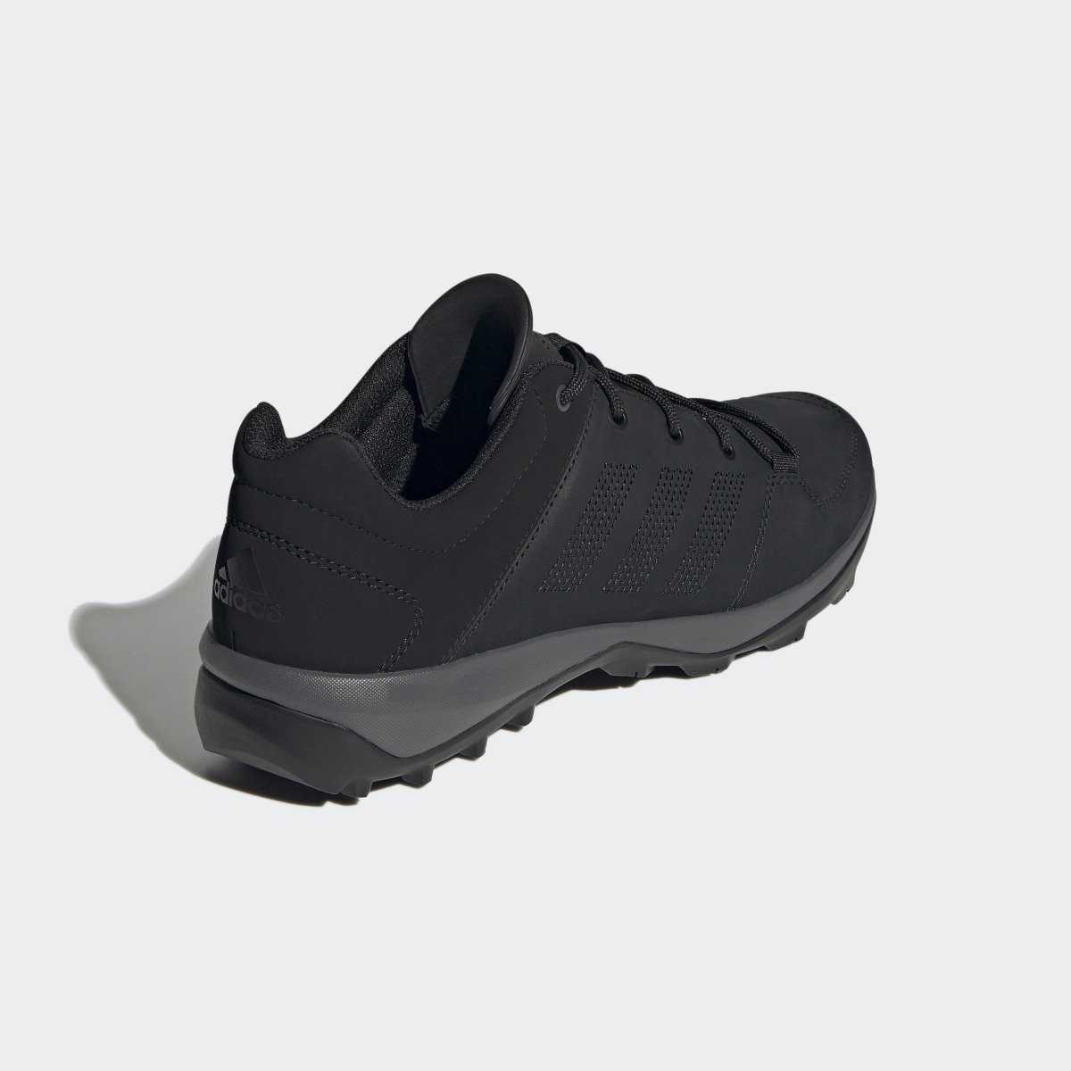 Adidas Chaussure de randonnée en cuir Terrex Daroga Plus. 6 Adidas Chaussure de randonnée en cuir Terrex Daroga Plus. 6
