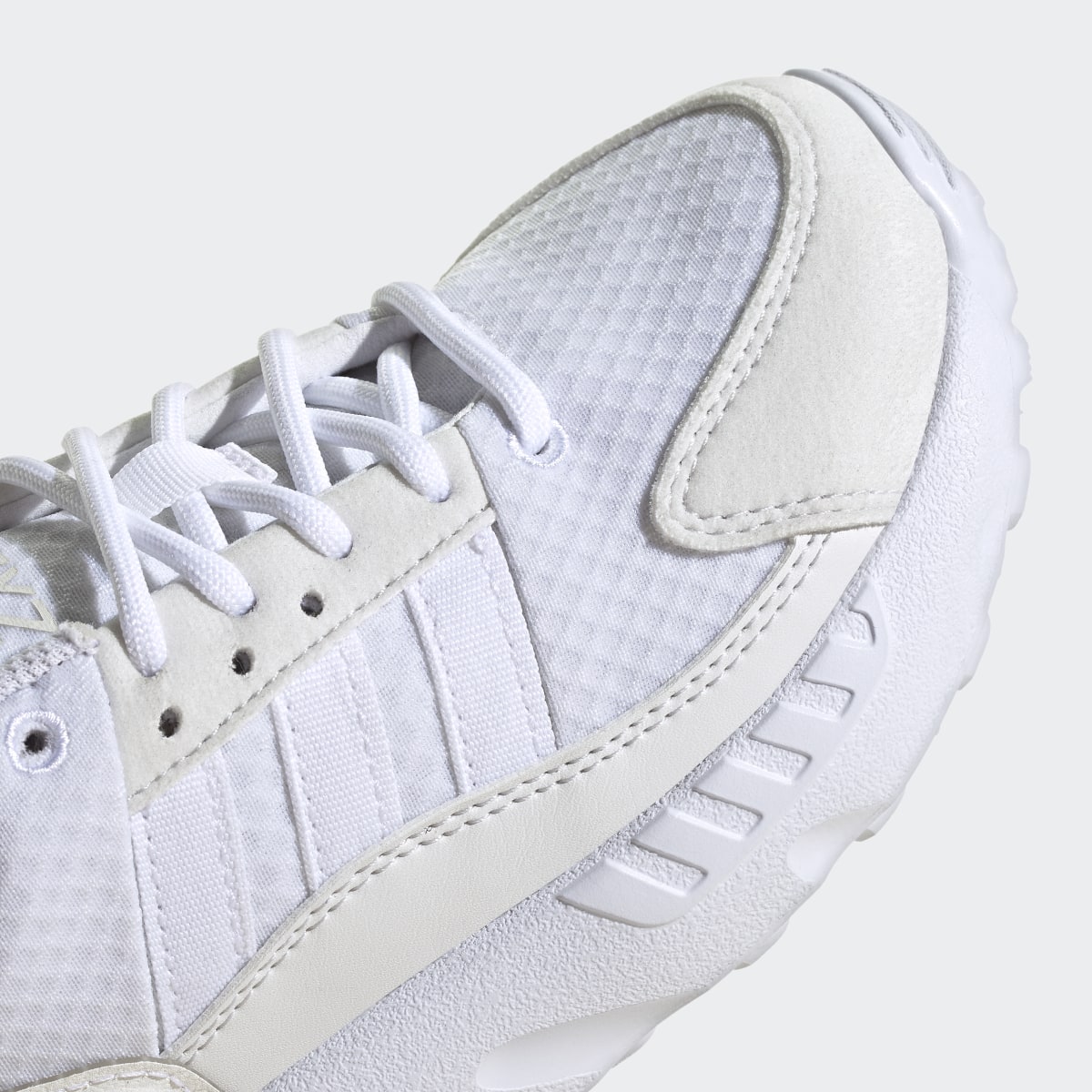 Adidas Zapatilla ZX 22. 9