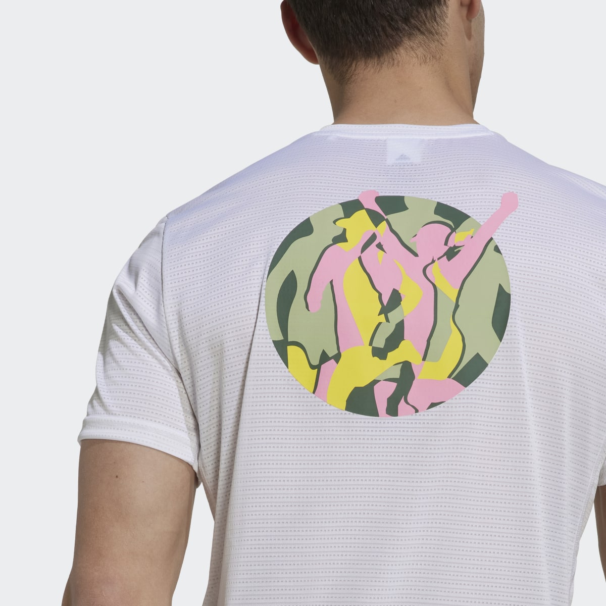 Adidas Berlin Marathon 2022 T-Shirt. 7