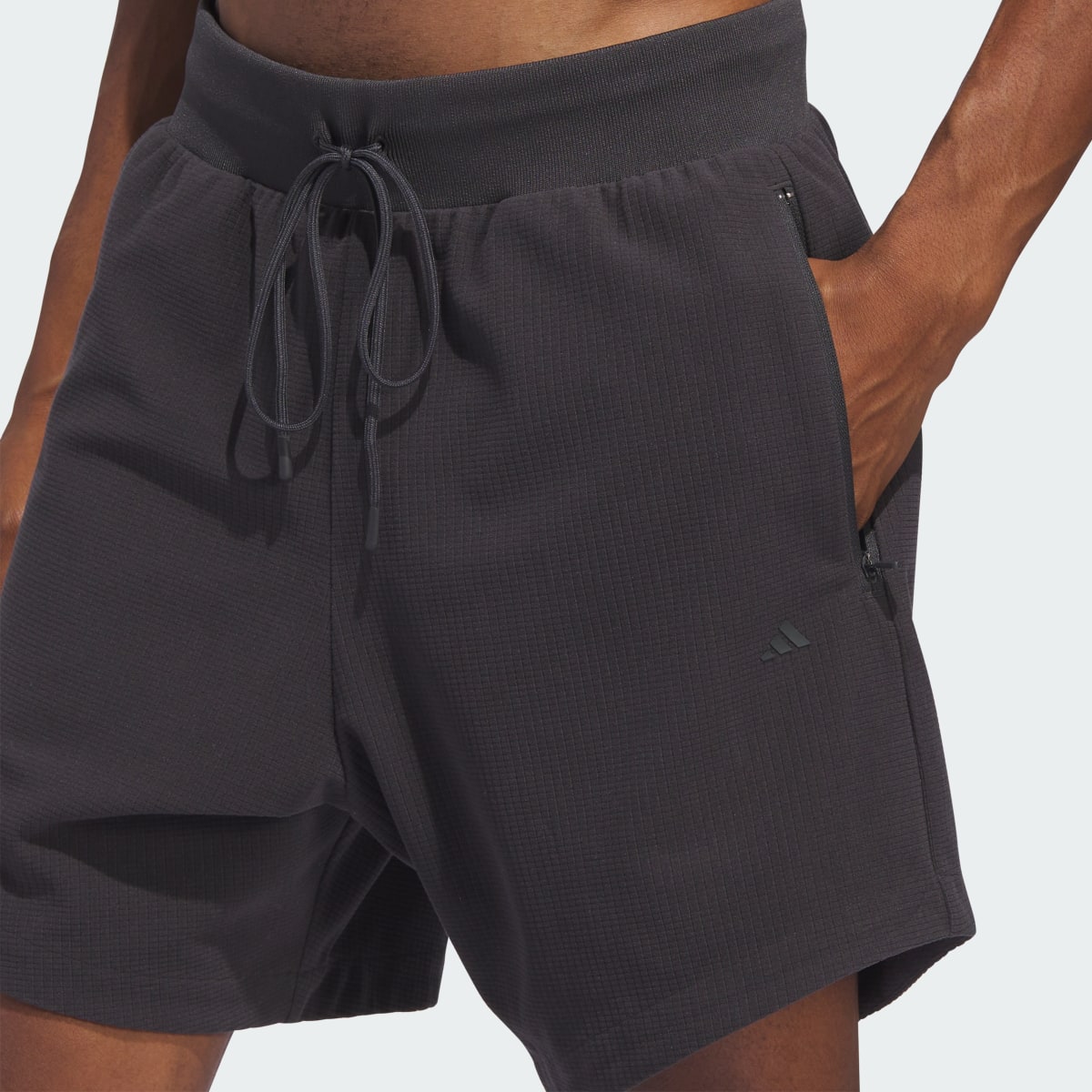 Adidas Shorts Basketball Brushed. 6