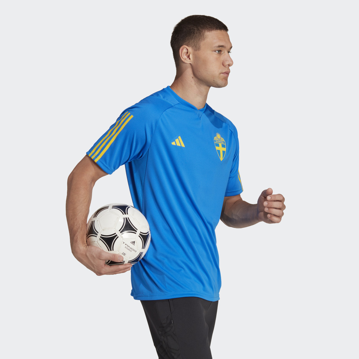 Adidas Sweden Tiro 23 Training Jersey. 4