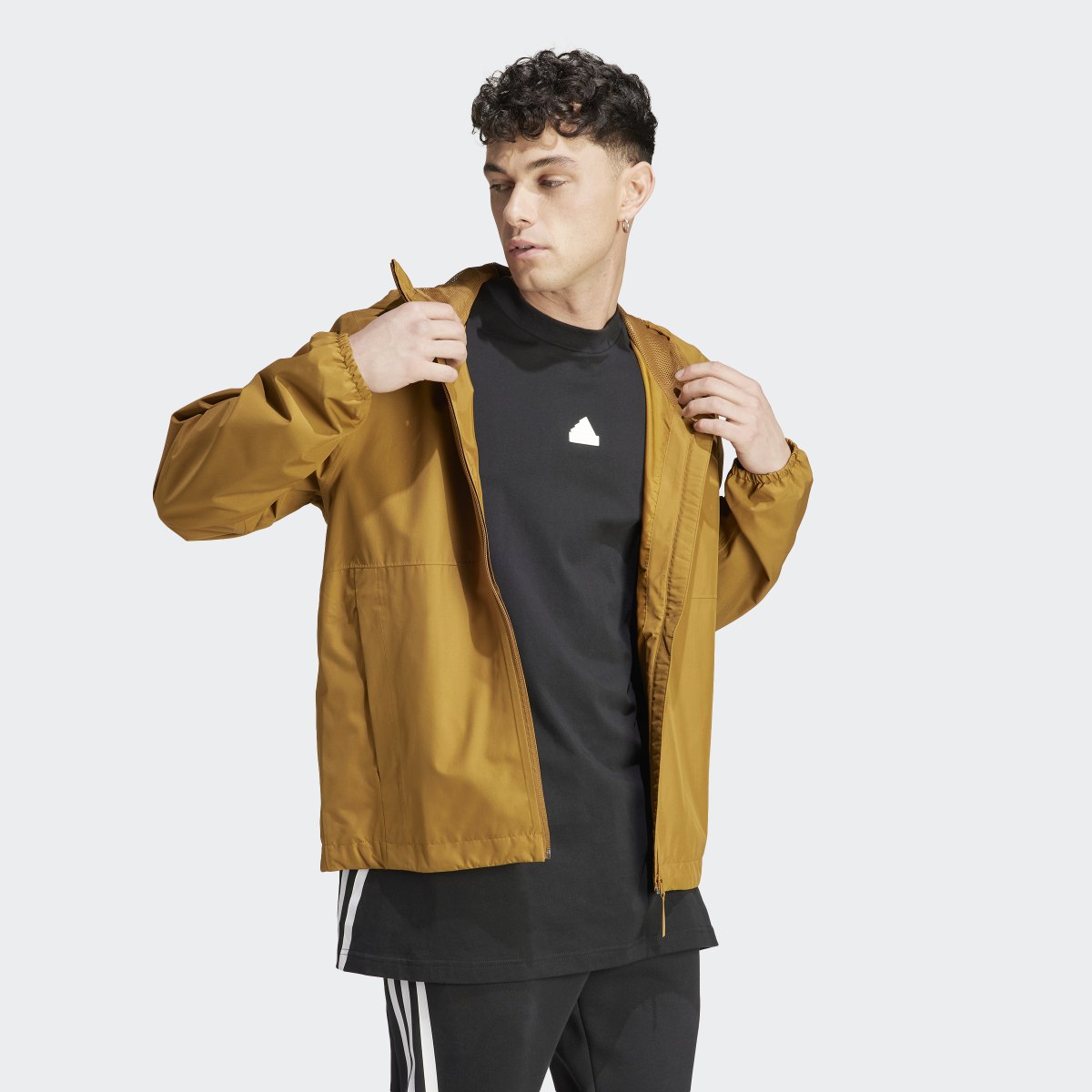 Adidas Chaqueta Essentials RAIN.RDY. 5