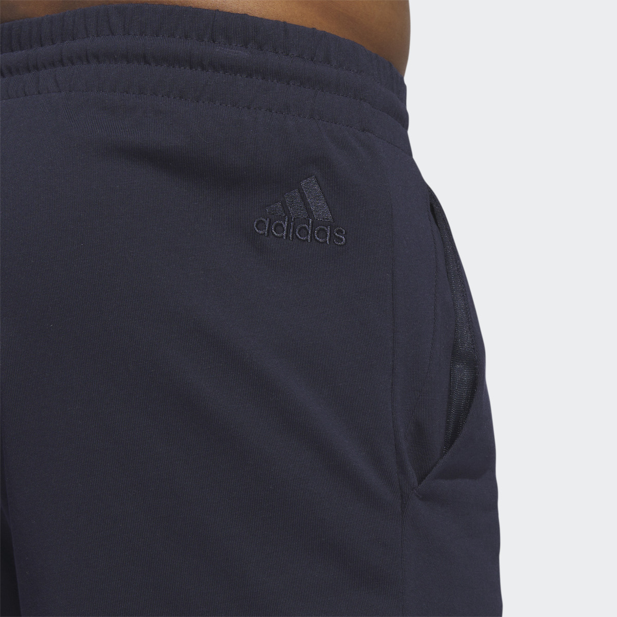 Adidas AEROREADY Essentials Single Jersey Linear Logo Shorts. 6