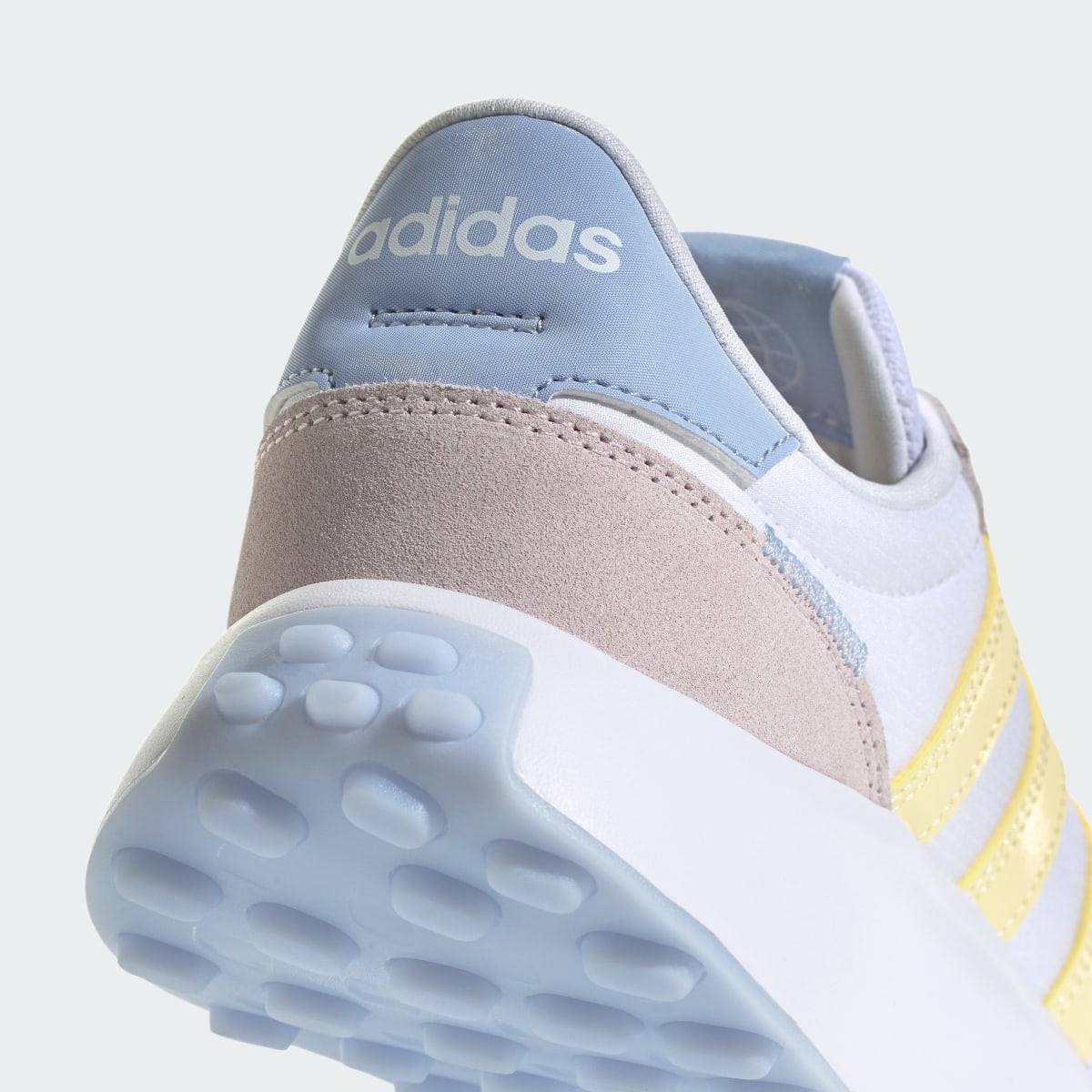 Adidas Scarpe Run 70s. 10