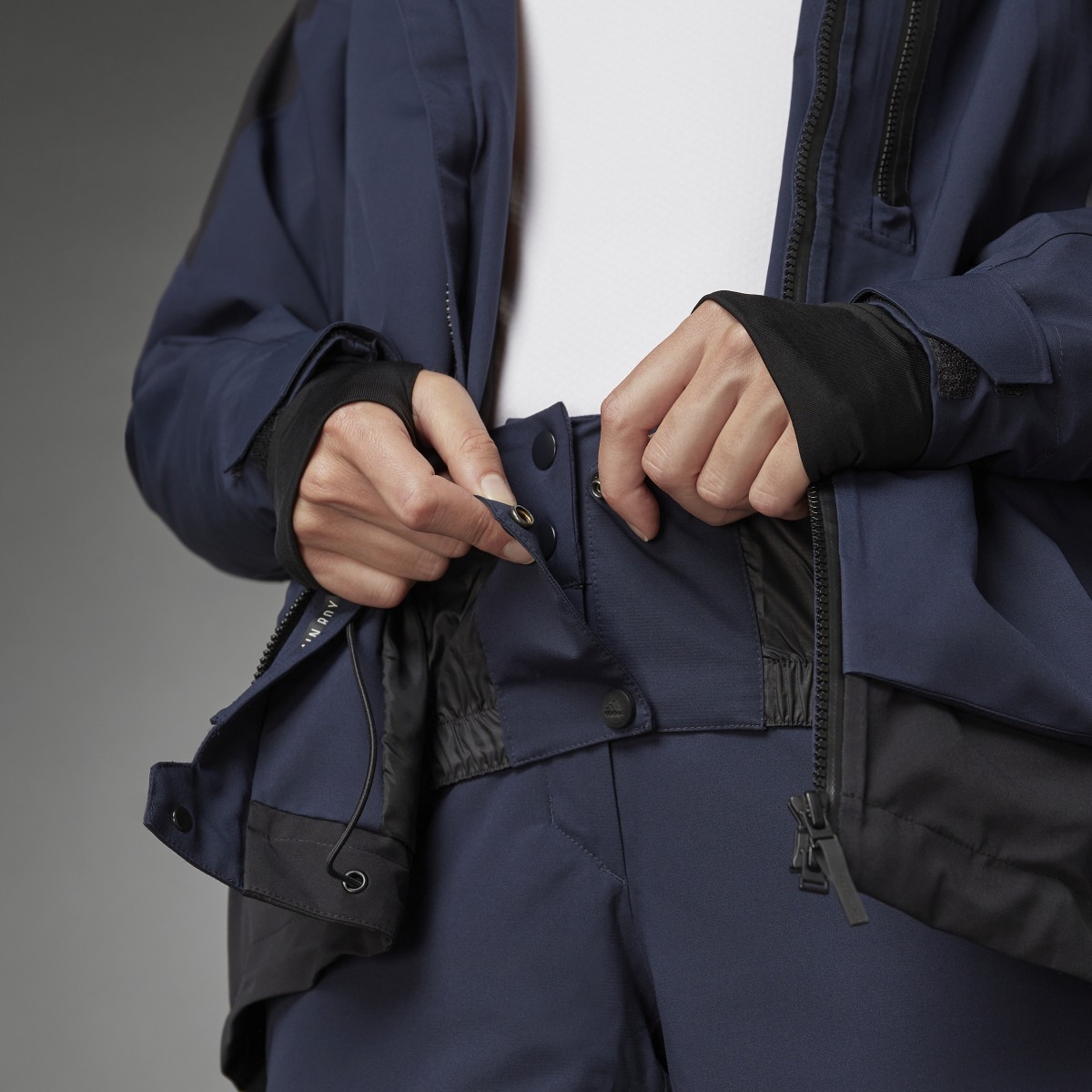 Adidas Terrex MYSHELTER Snow 2-Layer Insulated Jacket. 10