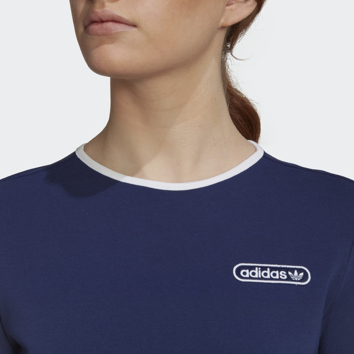 Adidas Crop T-Shirt with Binding Details. 7