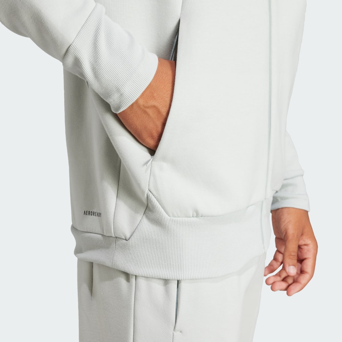 Adidas Veste de survêtement à capuche entièrement zippée Z.N.E. Premium. 6