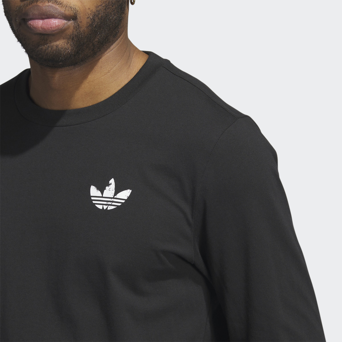 Adidas 4.0 Logo Long Sleeve Tee. 7