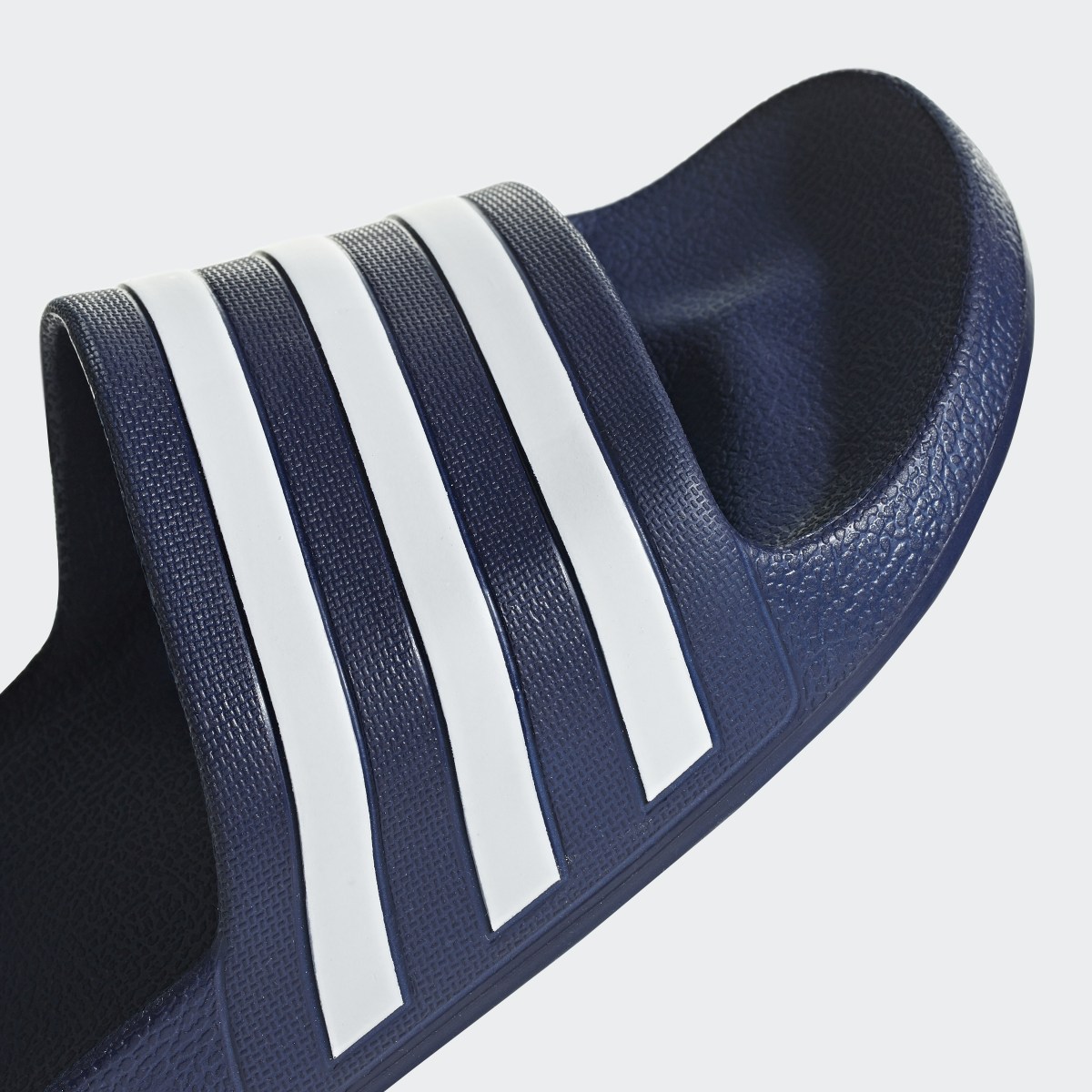 Adidas Aqua adilette. 10