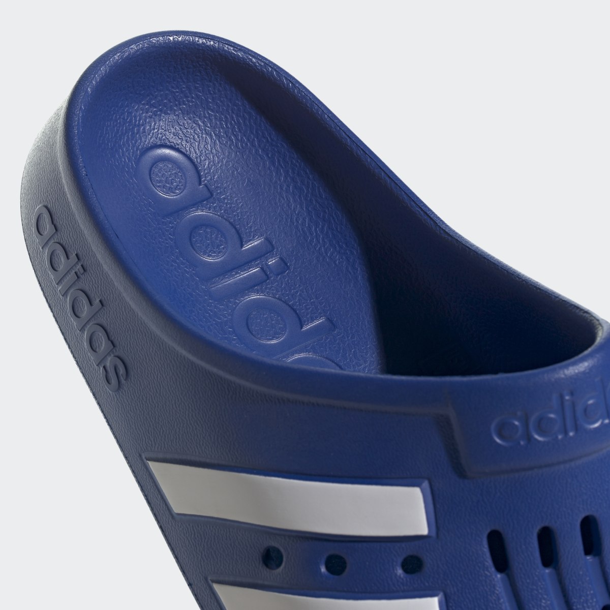 Adidas adilette Clog. 9