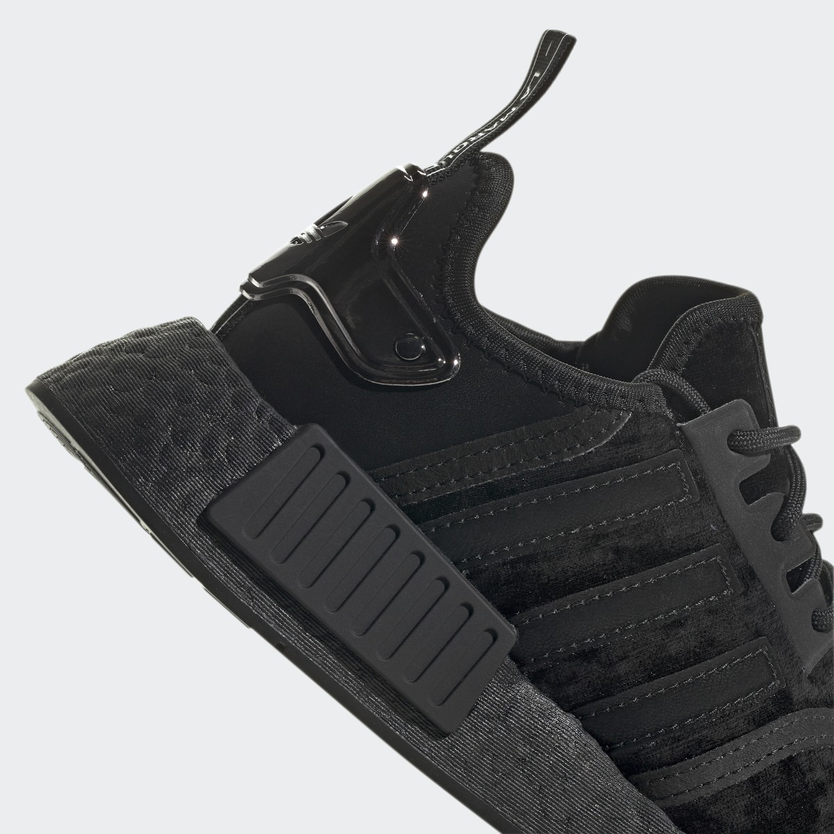 Adidas Sapatilhas NMD_R1. 10