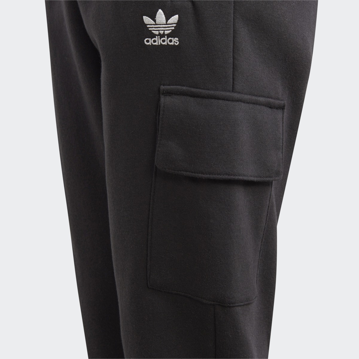 Adidas Fleece Cargo Pants Kids. 4