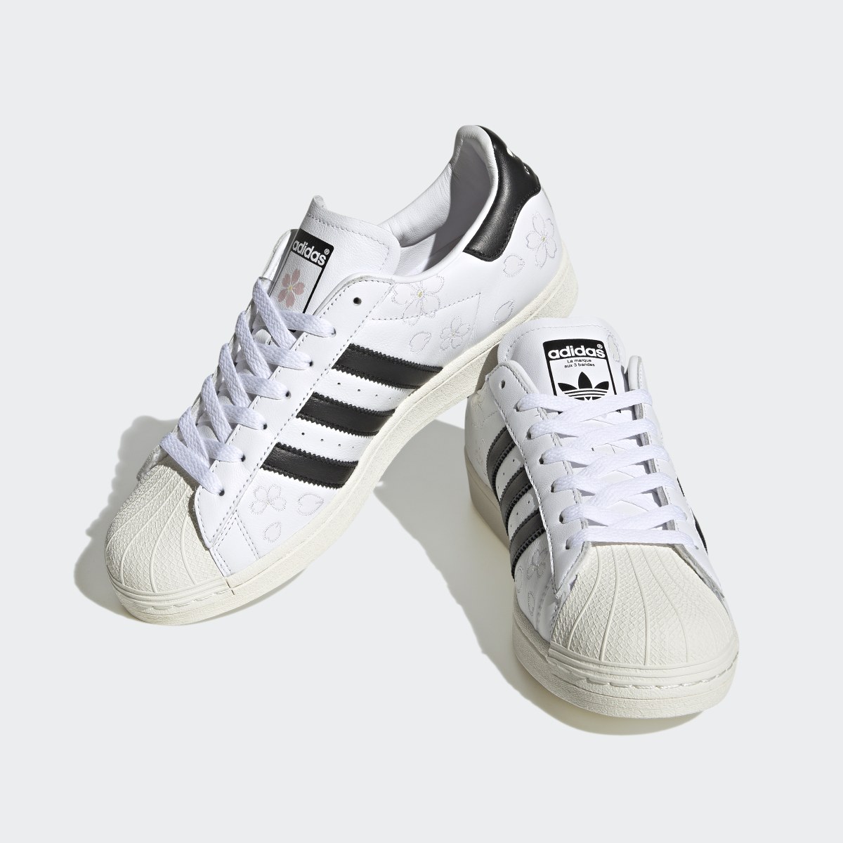 Adidas Chaussure Superstar Hanami. 10