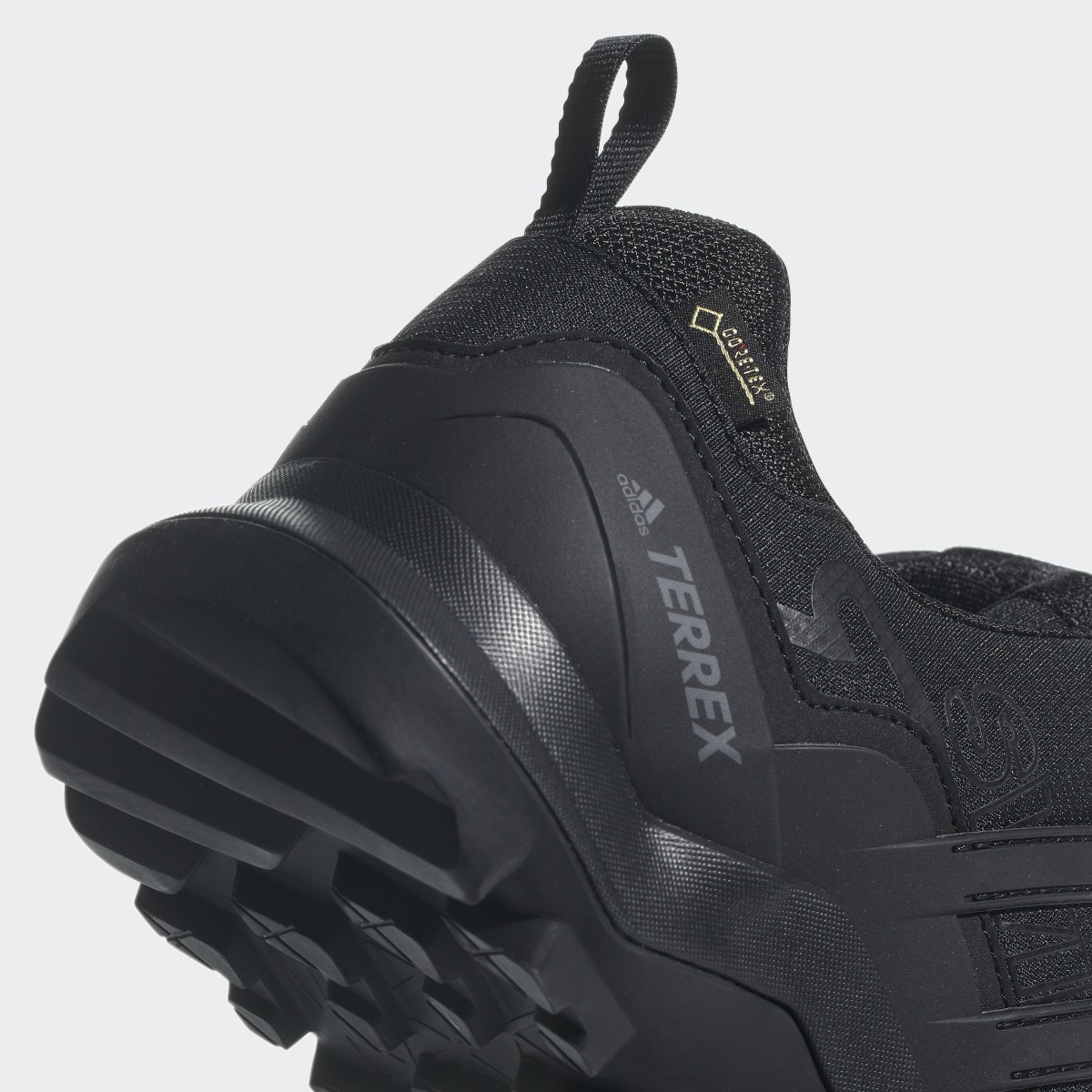 Adidas Sapatos de Caminhada Swift R2 GORE-TEX TERREX. 11