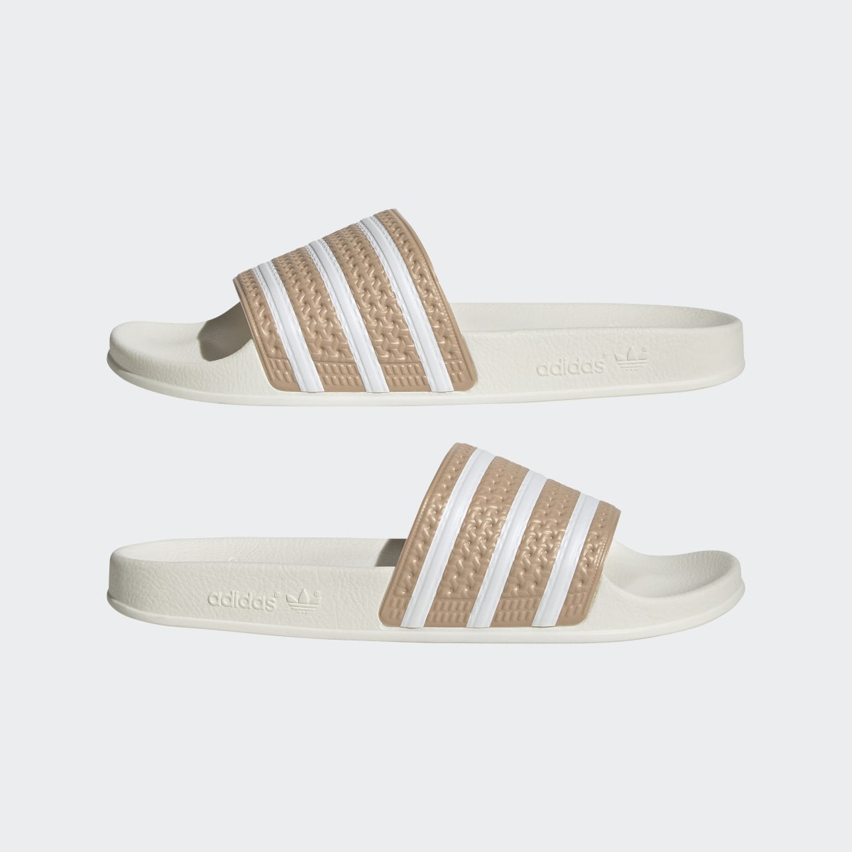 Adidas Chancla Adilette. 11