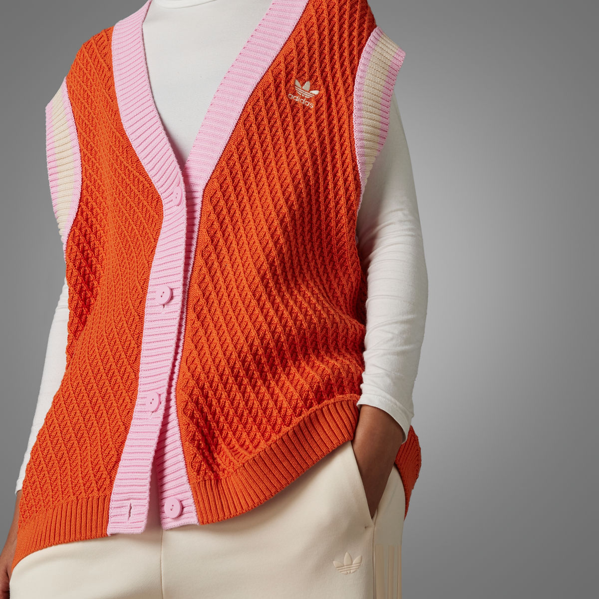 Adidas Adicolor 70s Knit Vest. 9