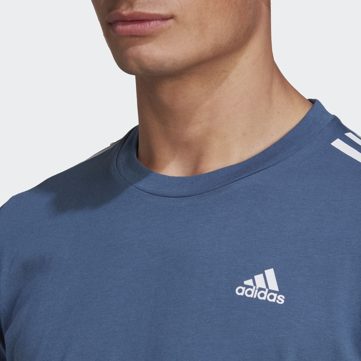 Adidas 3-Streifen Cotton T-Shirt. 6