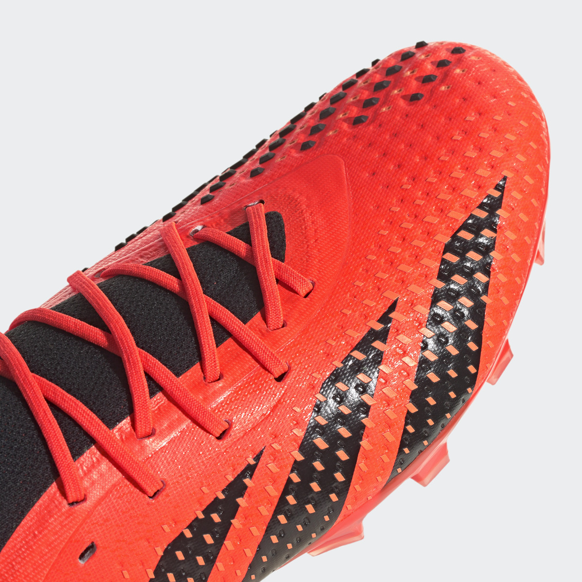 Adidas Bota de fútbol Predator Accuracy.1 Low césped artificial. 10