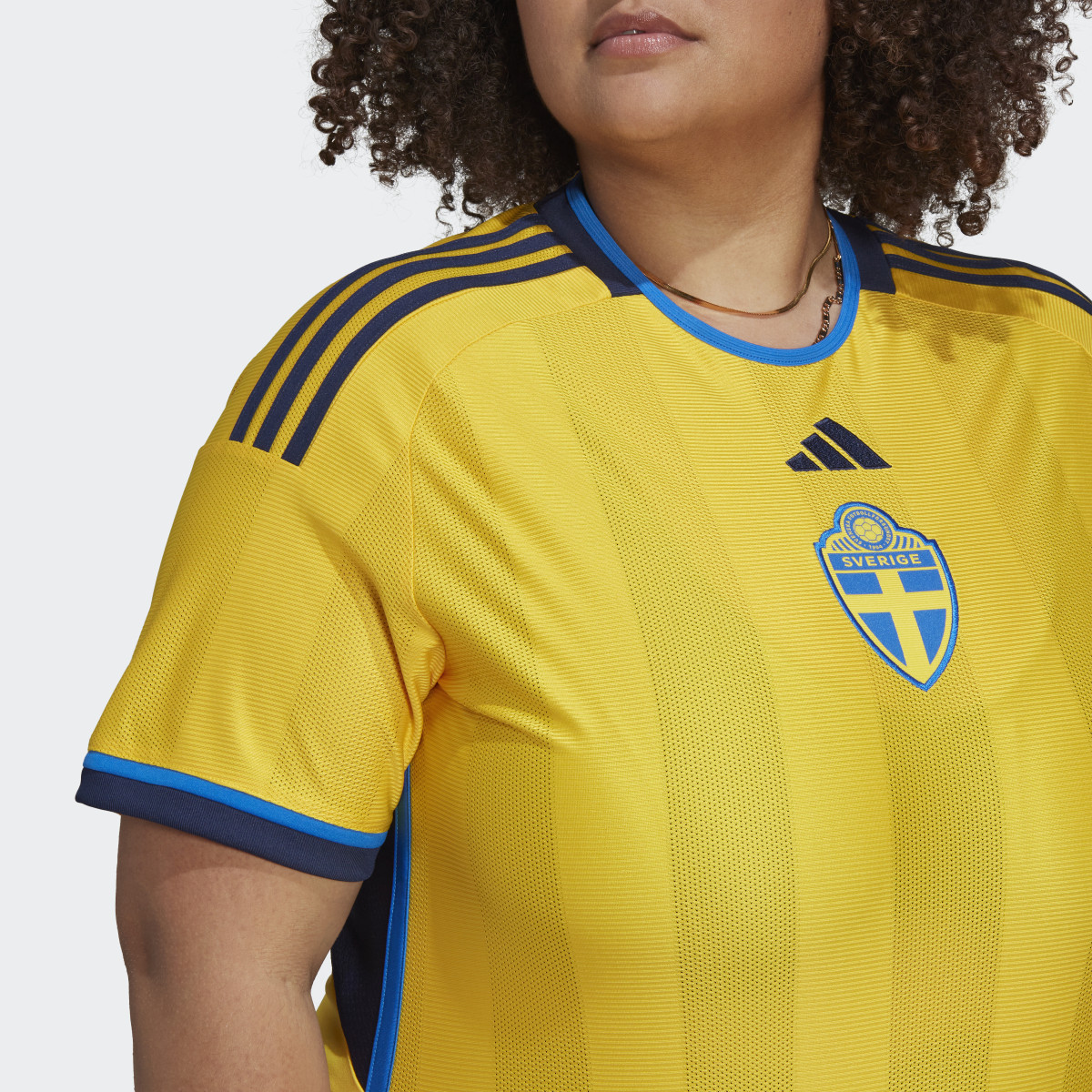 Adidas Camisola Principal 22 da Suécia (Plus Size). 7