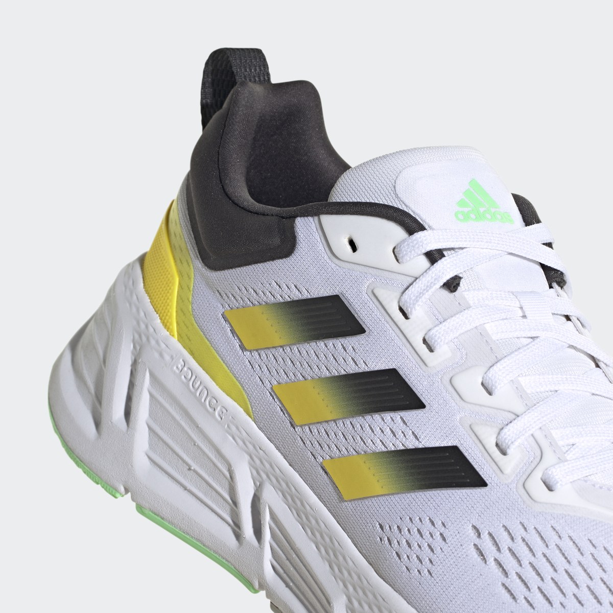 Adidas Sapatilhas Questar. 10