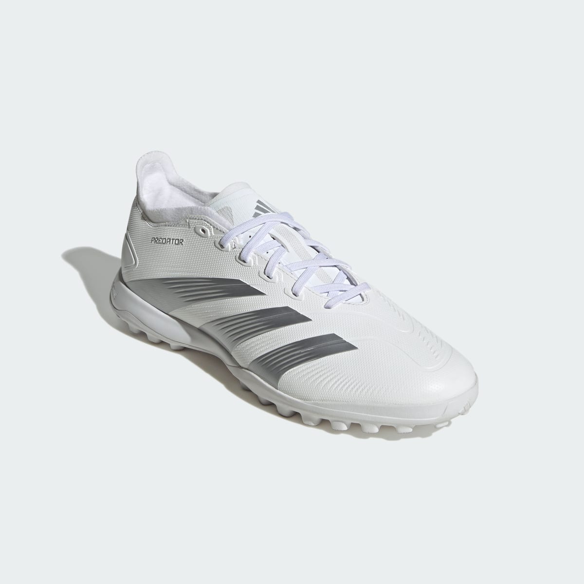 Adidas Calzado de Fútbol Predator 24 League Low Pasto Sintético. 5