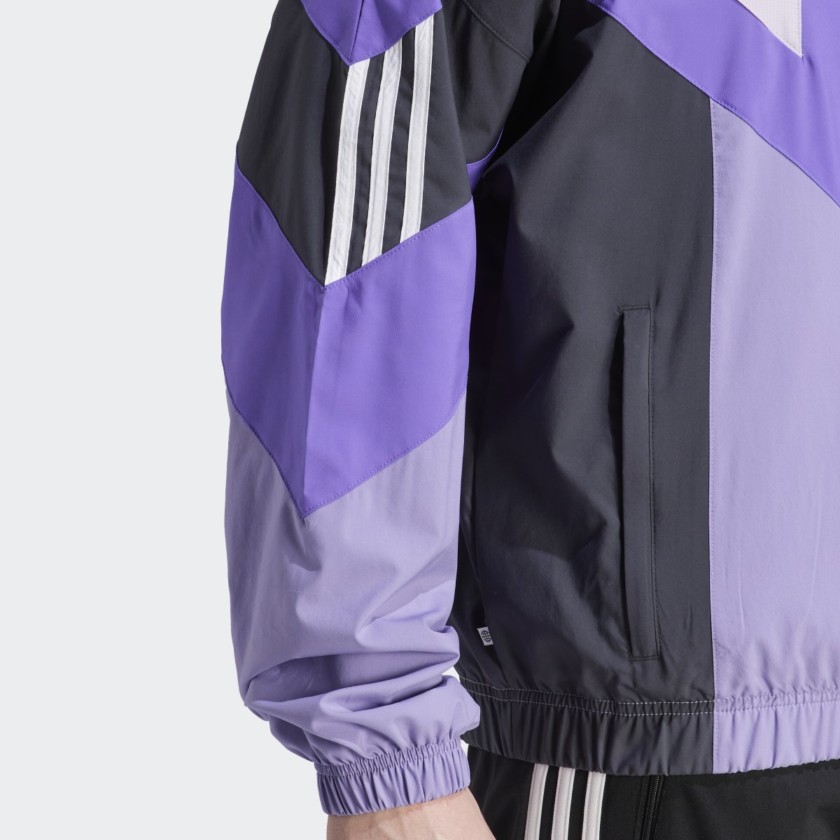 Adidas Veste de survêtement tissée adidas Rekive. 7