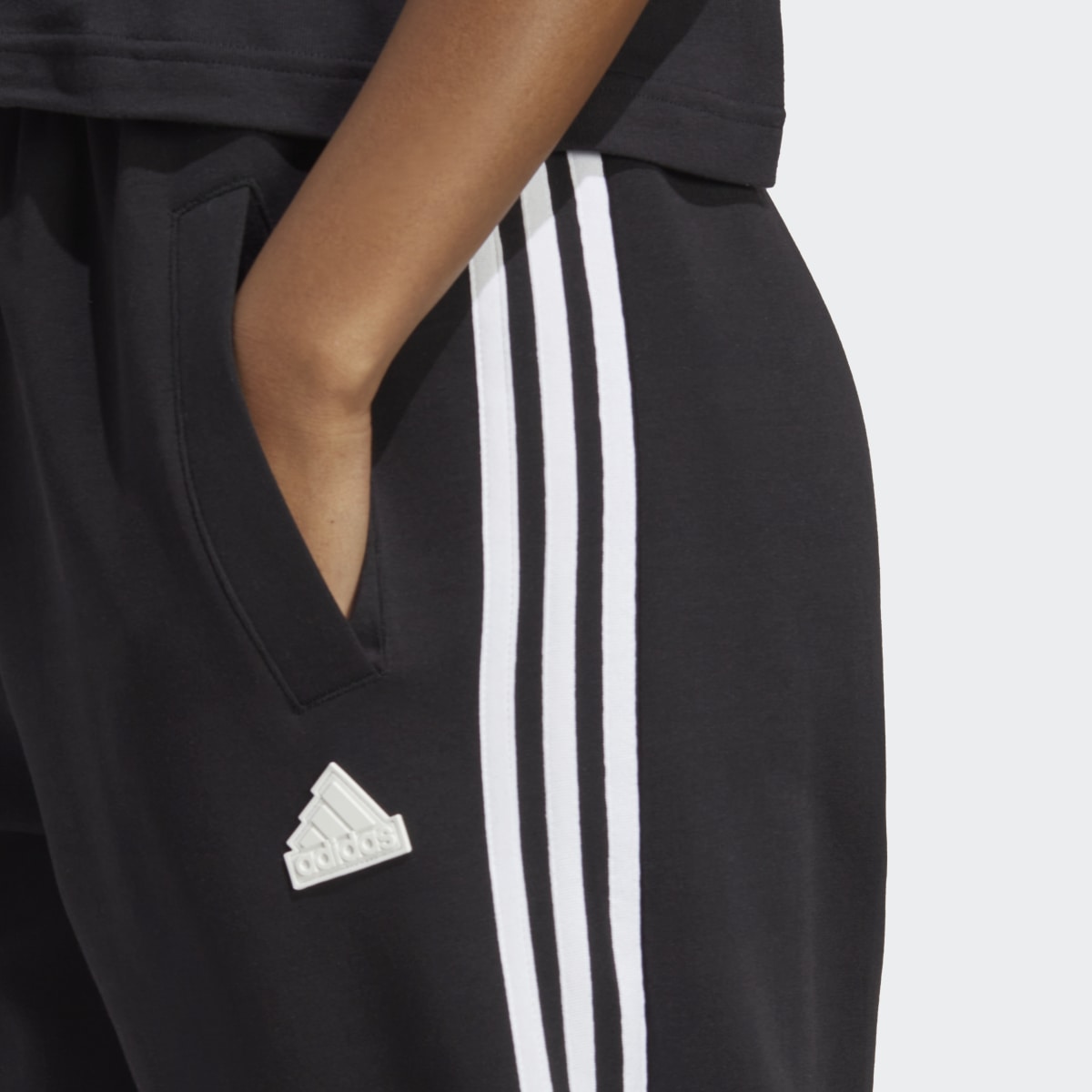 Adidas Future Icons 3-Stripes Pants. 5