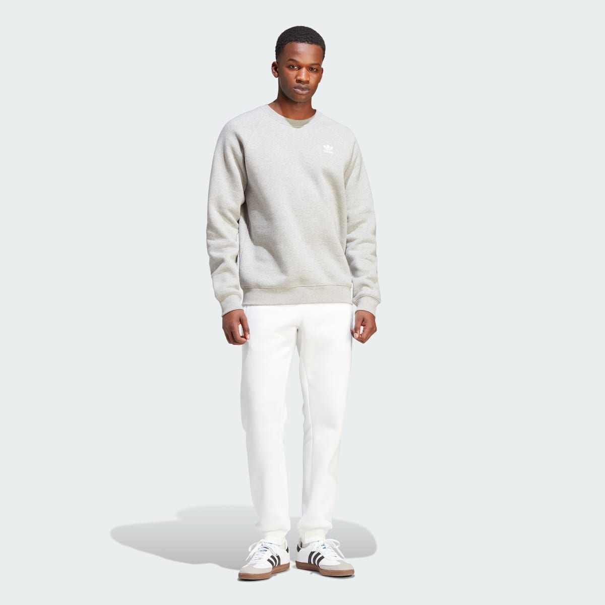 Adidas Trefoil Essentials Sweatshirt. 4