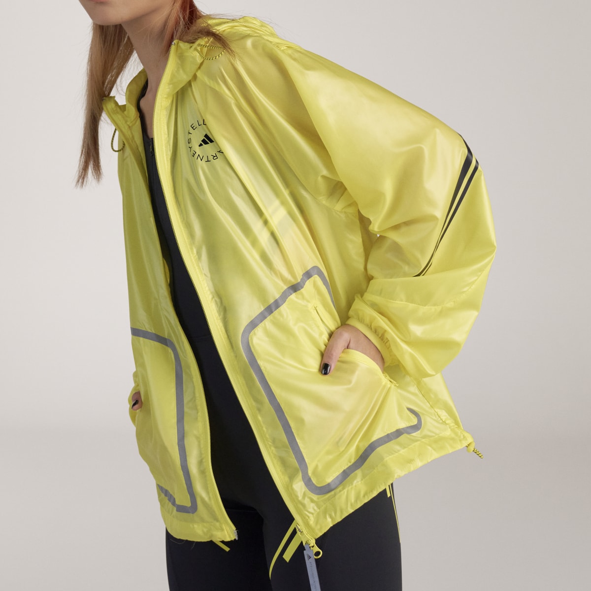 Adidas Chaqueta con capucha adidas by Stella McCartney TruePace Running. 12