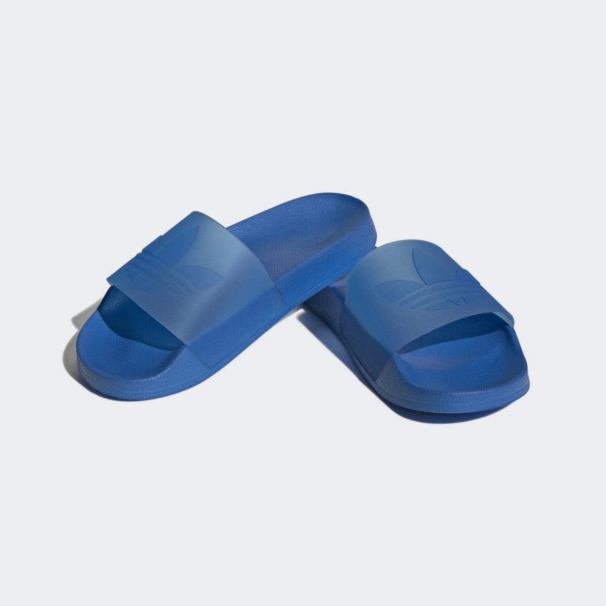 Adidas adilette Slides. 5