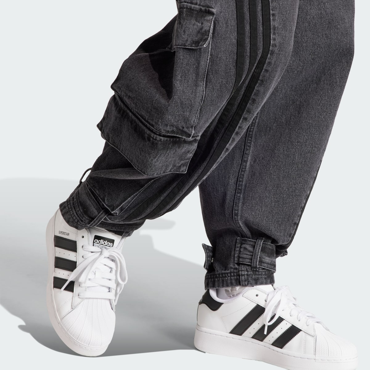 Adidas Spodnie Adilenium Denim Cargo. 6