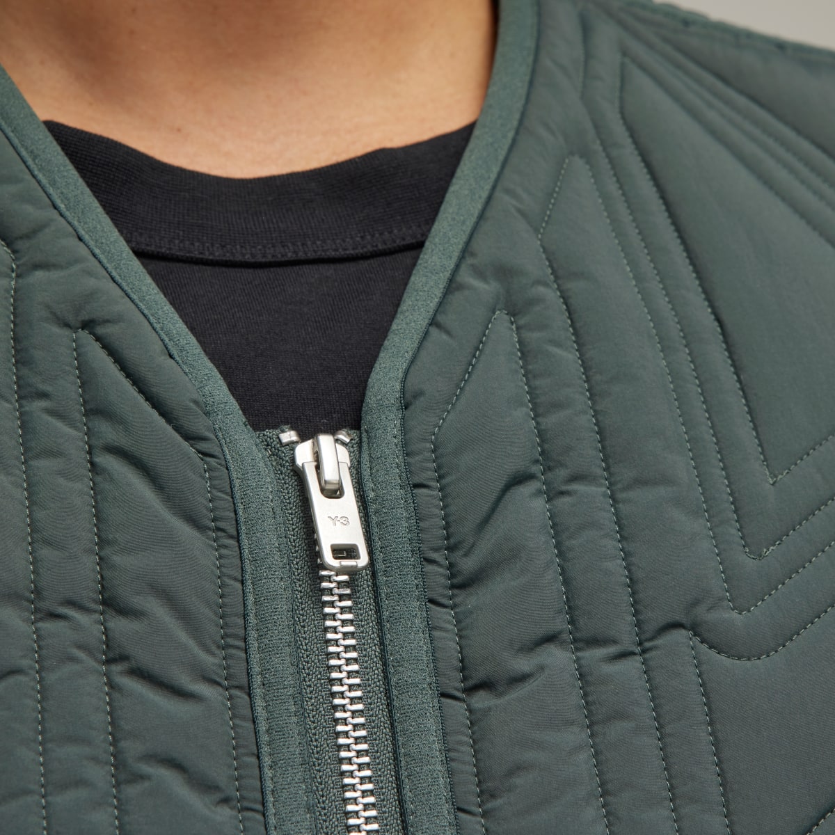 Adidas Y-3 Quilted Vest. 9