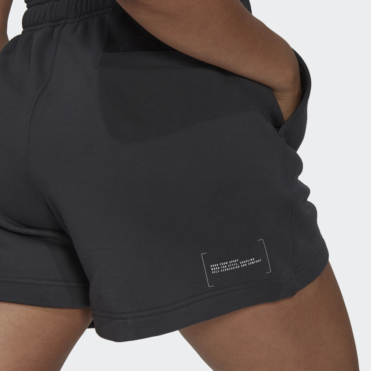 Adidas Short de survêtement. 10