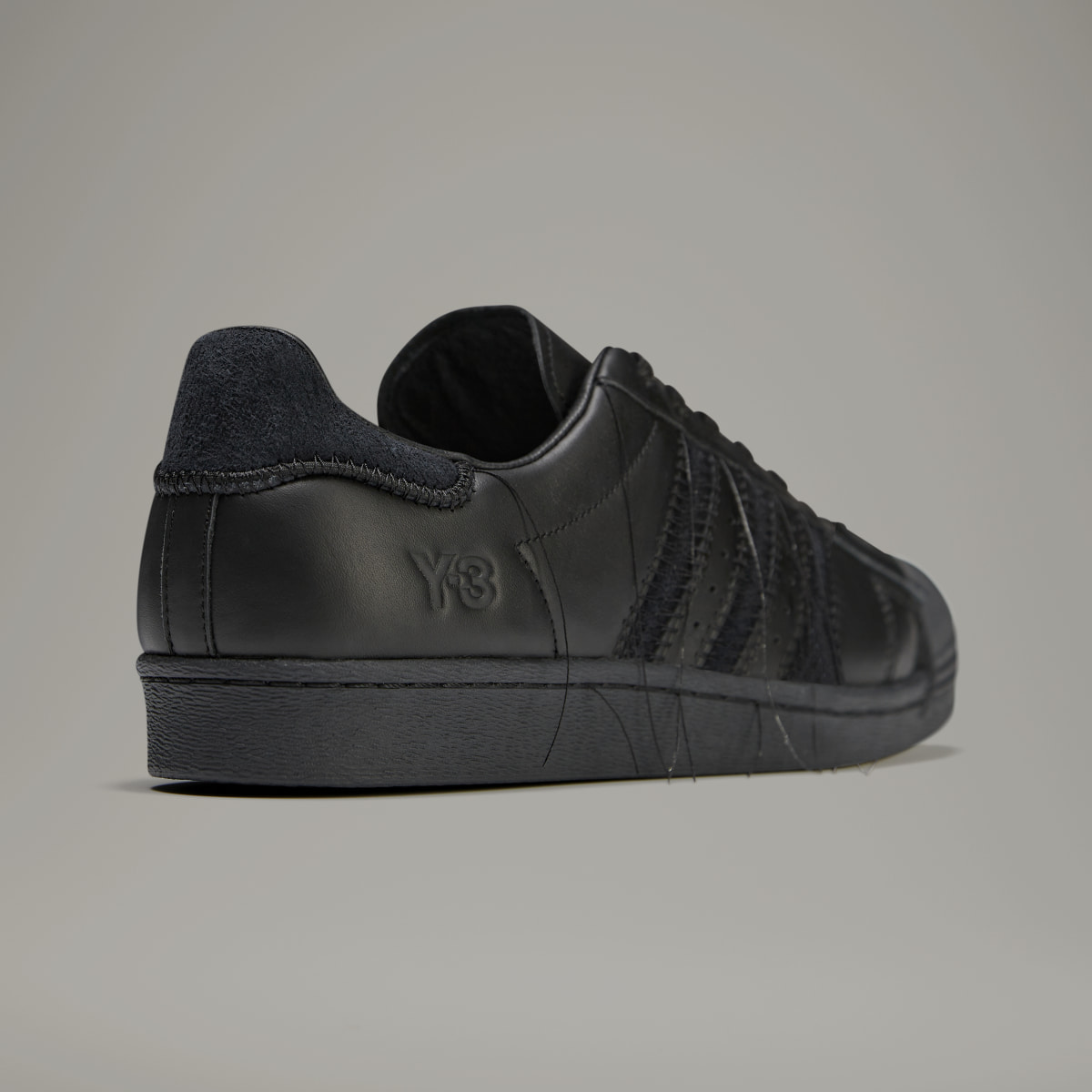 Adidas Superstar Y-3. 7