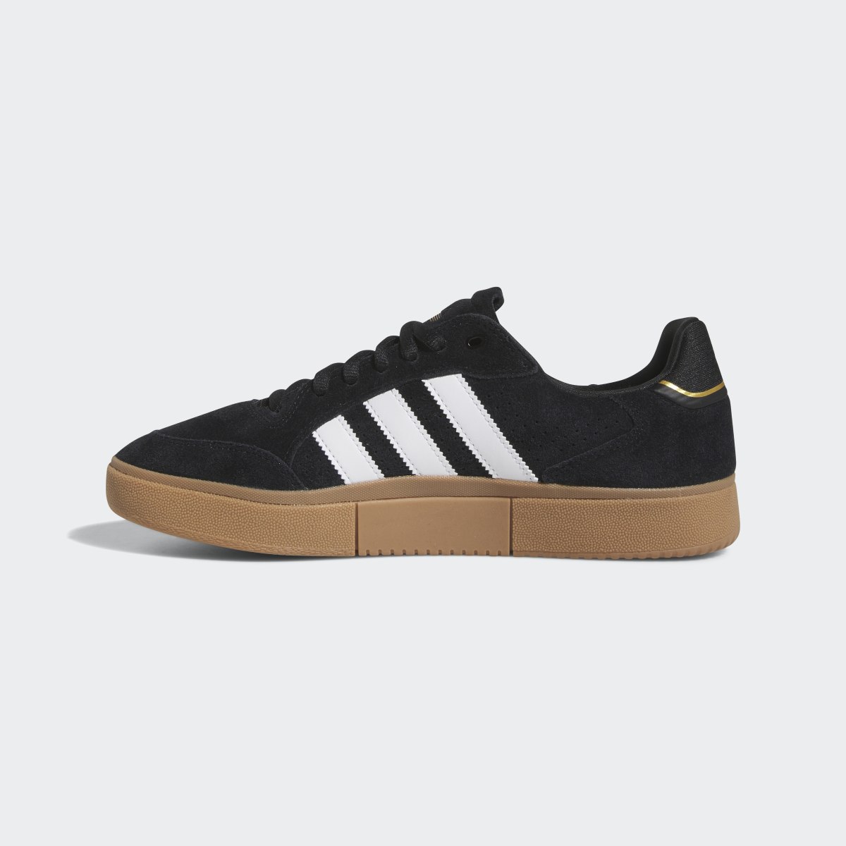 Adidas Chaussure Tyshawn Low. 7