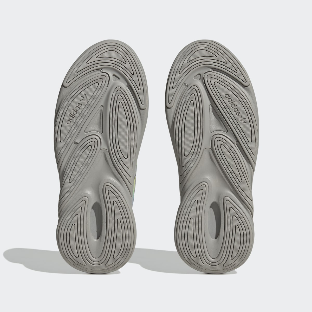Adidas Ozelia Ayakkabı. 4